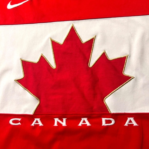 Nike Team Canada IIHF 2014 Sochi Winter Olympics Hockey Jersey L - Picture 7 of 9